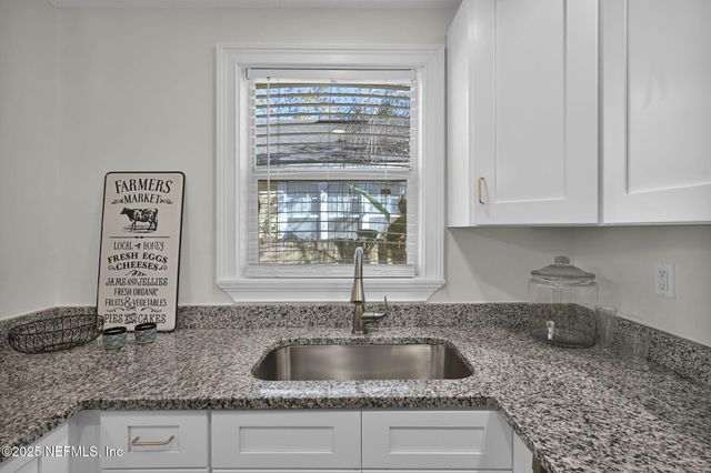 4024 DELLWOOD Avenue, Jacksonville, FL 32205