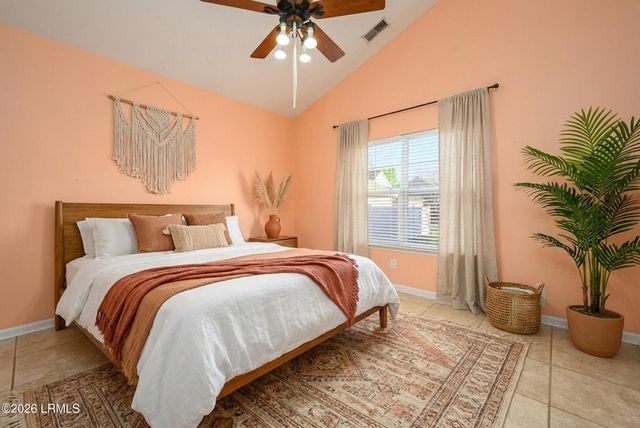 16 5th Avenue, Bluffton, SC 29910