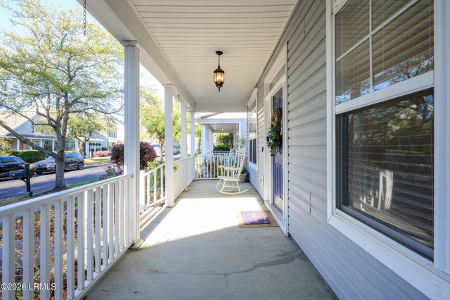 16 5th Avenue, Bluffton, SC 29910