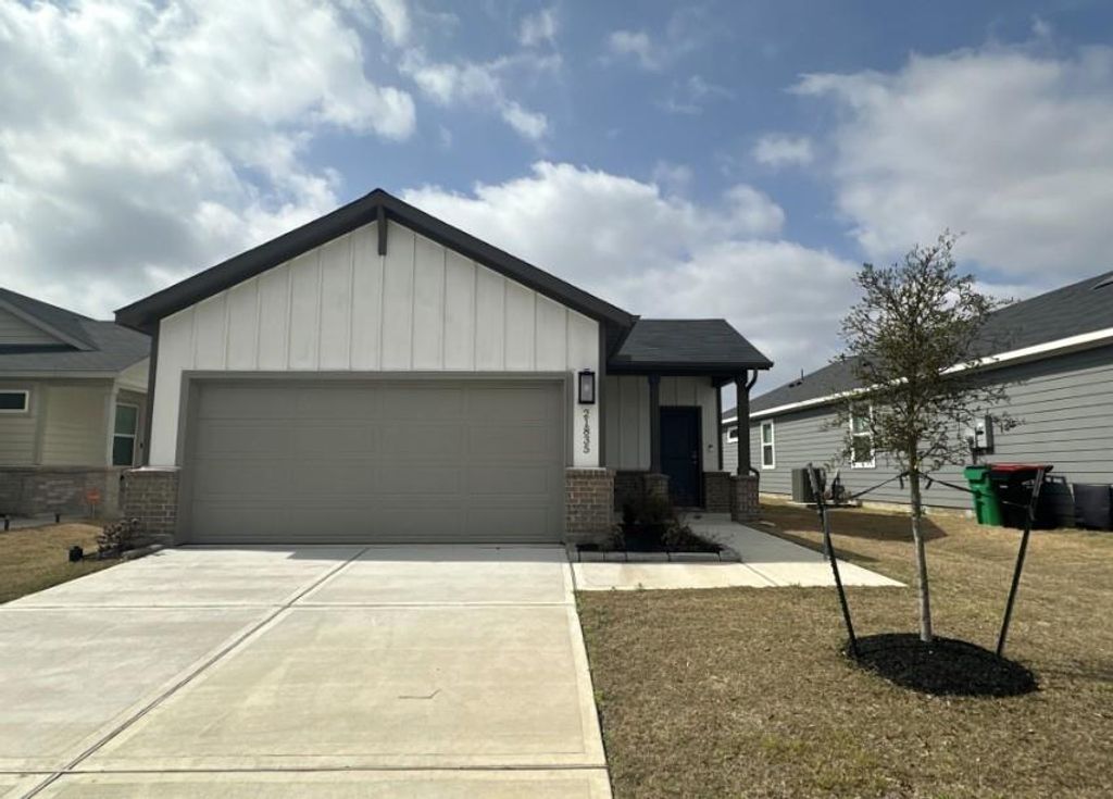 21835 Red Lantana Trail, Hockley, TX 77447