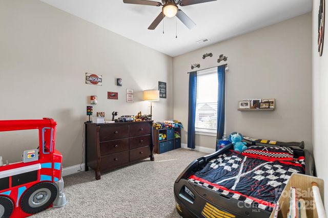 198 Castle Pines Lane, Statesville, NC 28625