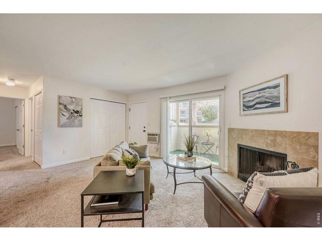 695 Manhattan Dr 14, Boulder, CO 80303