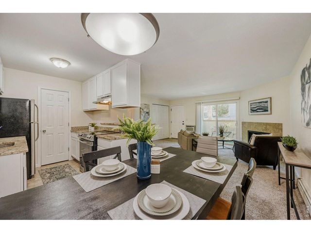 695 Manhattan Dr 14, Boulder, CO 80303