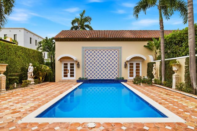 245 BRAZILIAN Avenue, Palm Beach, FL 33480