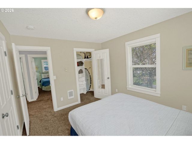265 BUNCHBERRY Way, Depoe Bay, OR 97341
