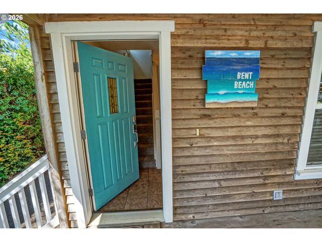 265 BUNCHBERRY Way, Depoe Bay, OR 97341