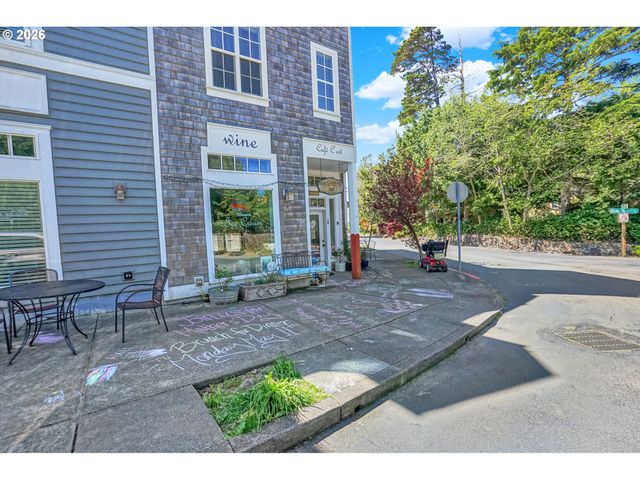 265 BUNCHBERRY Way, Depoe Bay, OR 97341