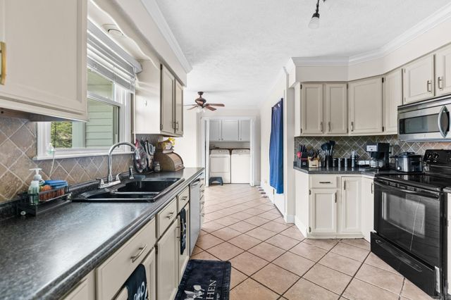 603 Newton Ave, Mountain Home, AR 72653