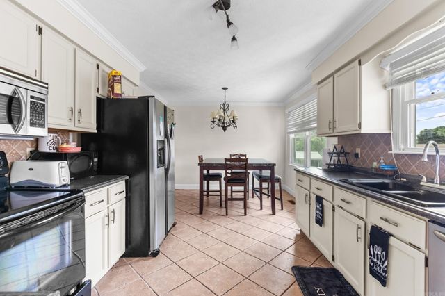 603 Newton Ave, Mountain Home, AR 72653