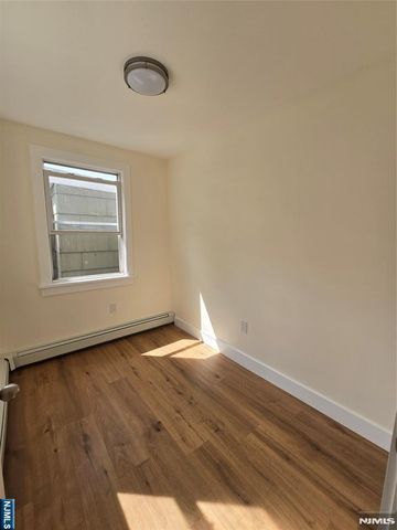 712-714 Warren Street 714 Rear, Harrison, NJ 07029