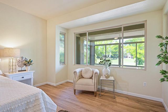 912 Castleberry Ln, Lincoln, CA 95648