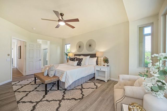912 Castleberry Ln, Lincoln, CA 95648
