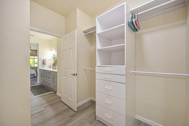 912 Castleberry Ln, Lincoln, CA 95648