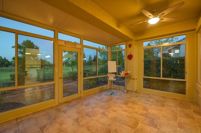 912 Castleberry Ln, Lincoln, CA 95648