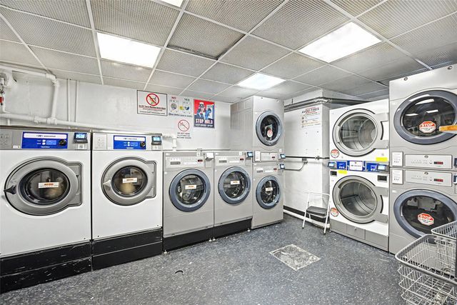 63-95 Austin Street 2G, Rego Park, NY 11374