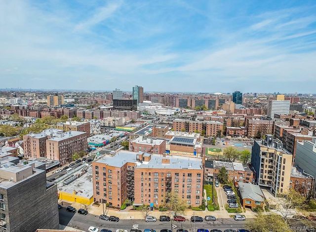 63-95 Austin Street 2G, Rego Park, NY 11374