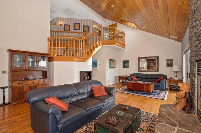 2358 Deer Ravine Ct, Cool, CA 95614