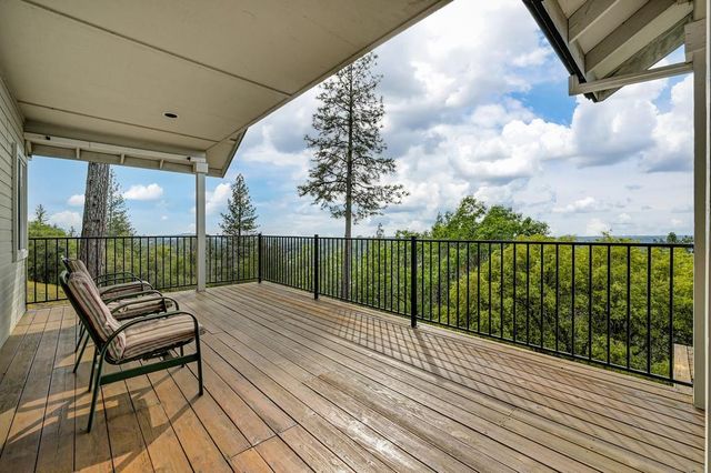 2358 Deer Ravine Ct, Cool, CA 95614