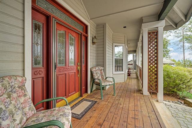 2358 Deer Ravine Ct, Cool, CA 95614