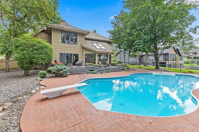 10810 Mississippi Boulevard NW, Coon Rapids, MN 55433