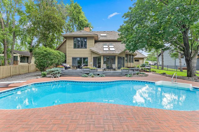 10810 Mississippi Boulevard NW, Coon Rapids, MN 55433