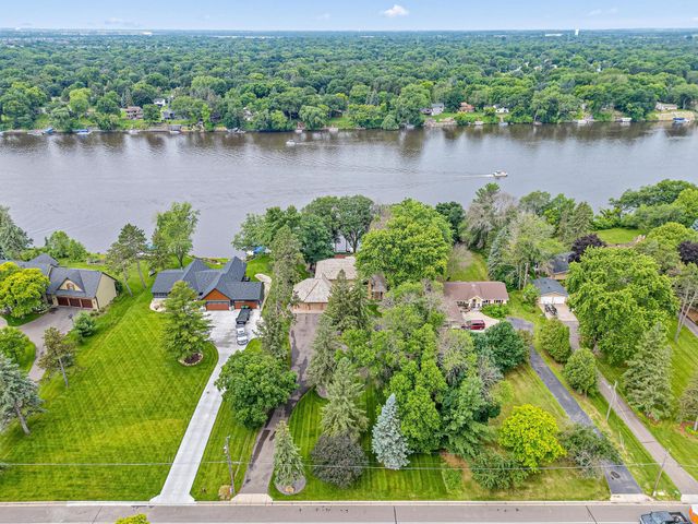 10810 Mississippi Boulevard NW, Coon Rapids, MN 55433