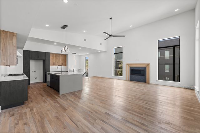 2323 N Carroll Avenue, Dallas, TX 75204