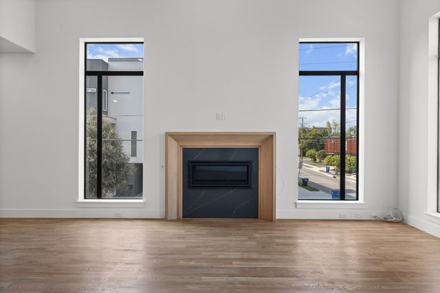 2323 N Carroll Avenue, Dallas, TX 75204