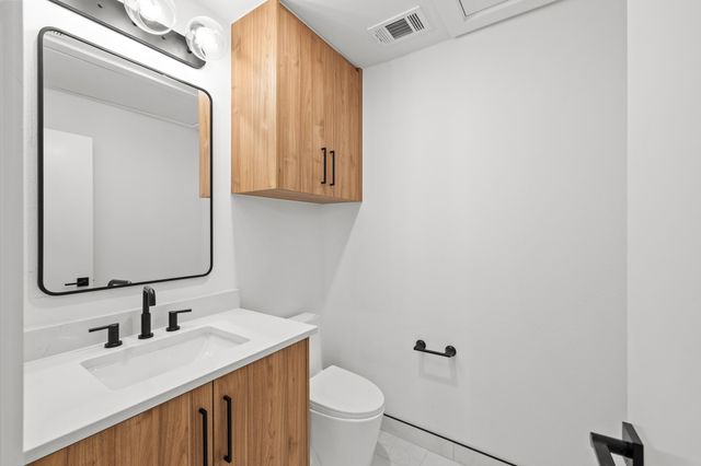 2323 N Carroll Avenue, Dallas, TX 75204