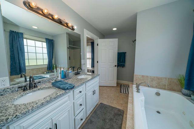 12 Connors Way, Somerset, KY 42503