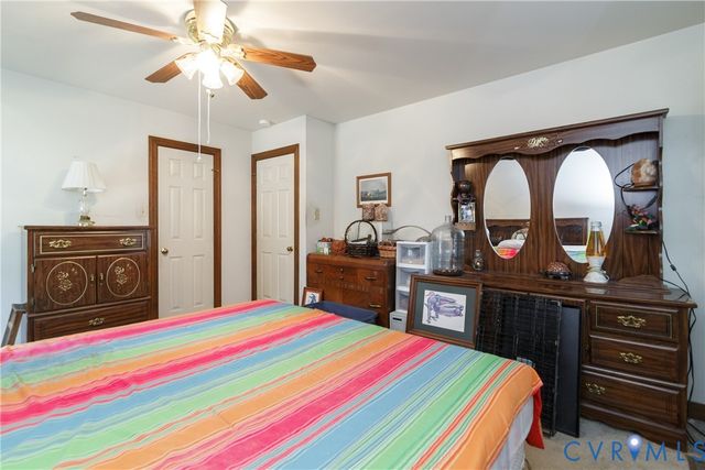 7092 Foxlair Dr, Mechanicsville, VA 23111