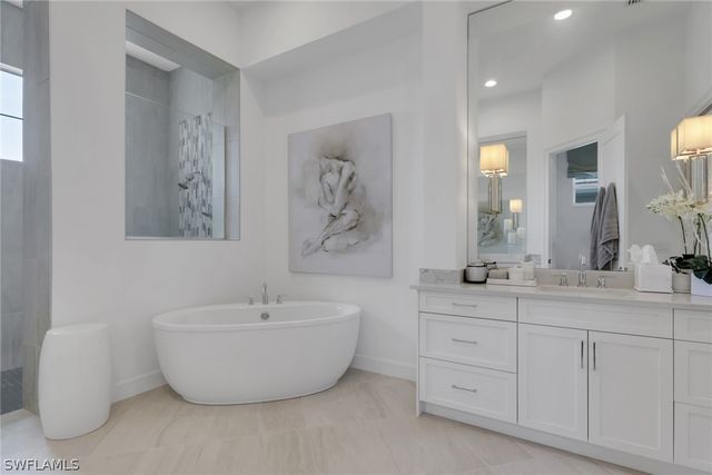 6035 Plana Cays DR, Naples, FL 34113