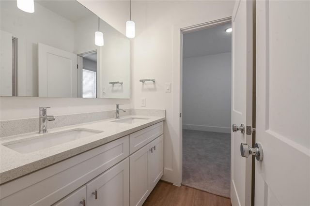 7609 Victory Reserve Street, Houston, TX 77088