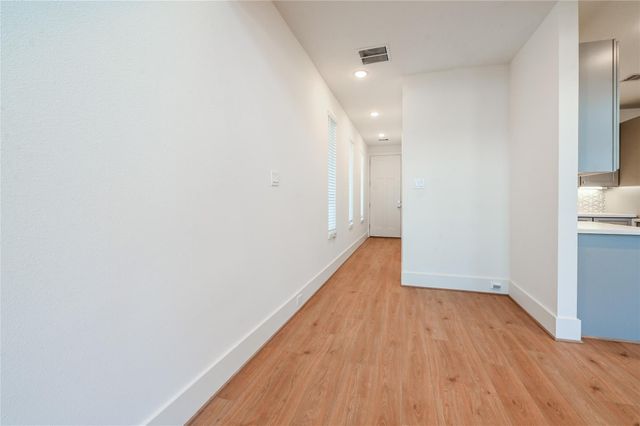 7609 Victory Reserve Street, Houston, TX 77088