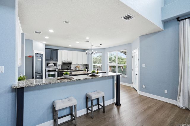 25515 Willard Path, San Antonio, TX 78261