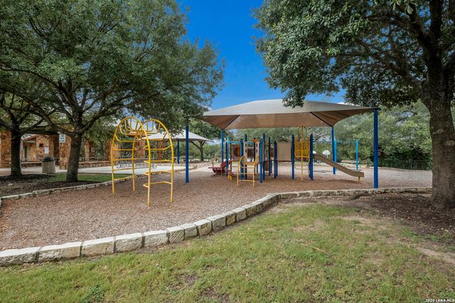 25515 Willard Path, San Antonio, TX 78261