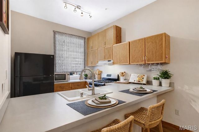 2234 Hickory Street, St Louis, MO 63104