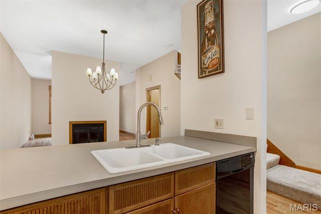 2234 Hickory Street, St Louis, MO 63104