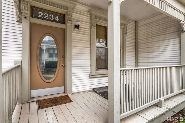 2234 Hickory Street, St Louis, MO 63104