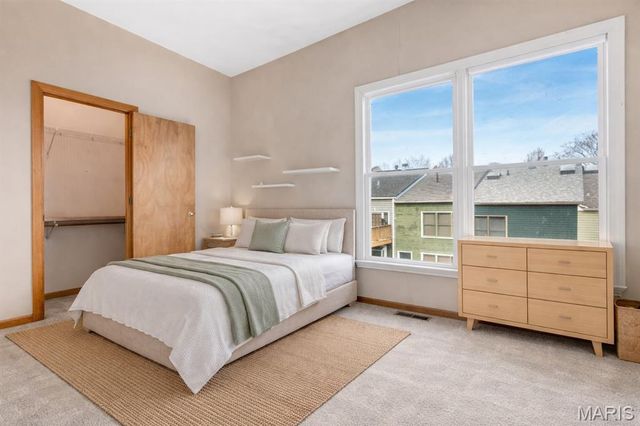 2234 Hickory Street, St Louis, MO 63104