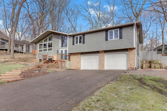 4209 Kemrich Circle, Minnetonka, MN 55345