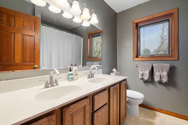 218 Woodsview Street, Michigan City, IN 46360