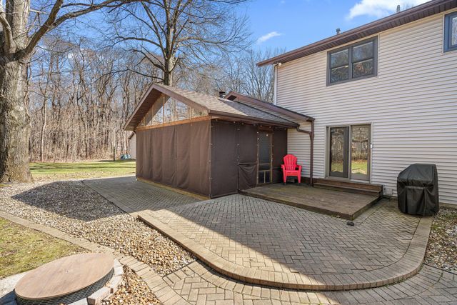 218 Woodsview Street, Michigan City, IN 46360