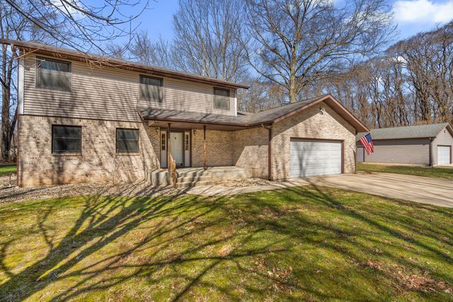 218 Woodsview Street, Michigan City, IN 46360