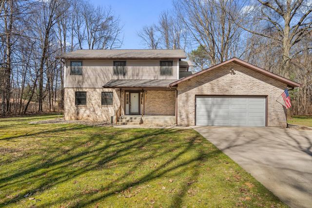 218 Woodsview Street, Michigan City, IN 46360