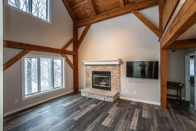 4593 Beaver Dam ROAD, West Bend, WI 53090