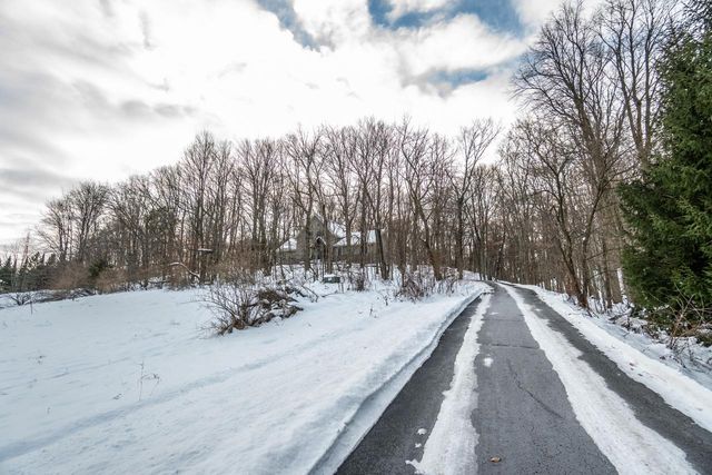 4593 Beaver Dam ROAD, West Bend, WI 53090