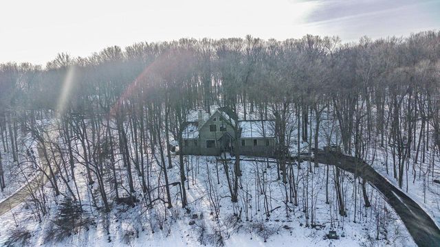 4593 Beaver Dam ROAD, West Bend, WI 53090