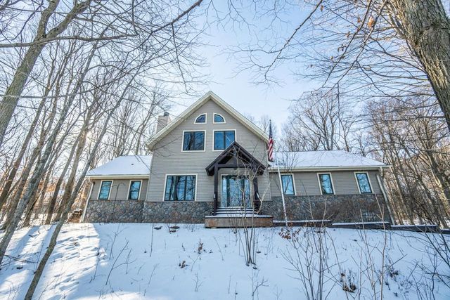 4593 Beaver Dam ROAD, West Bend, WI 53090