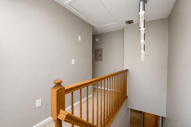 124 Reid Ave, Staten Island, NY 10305